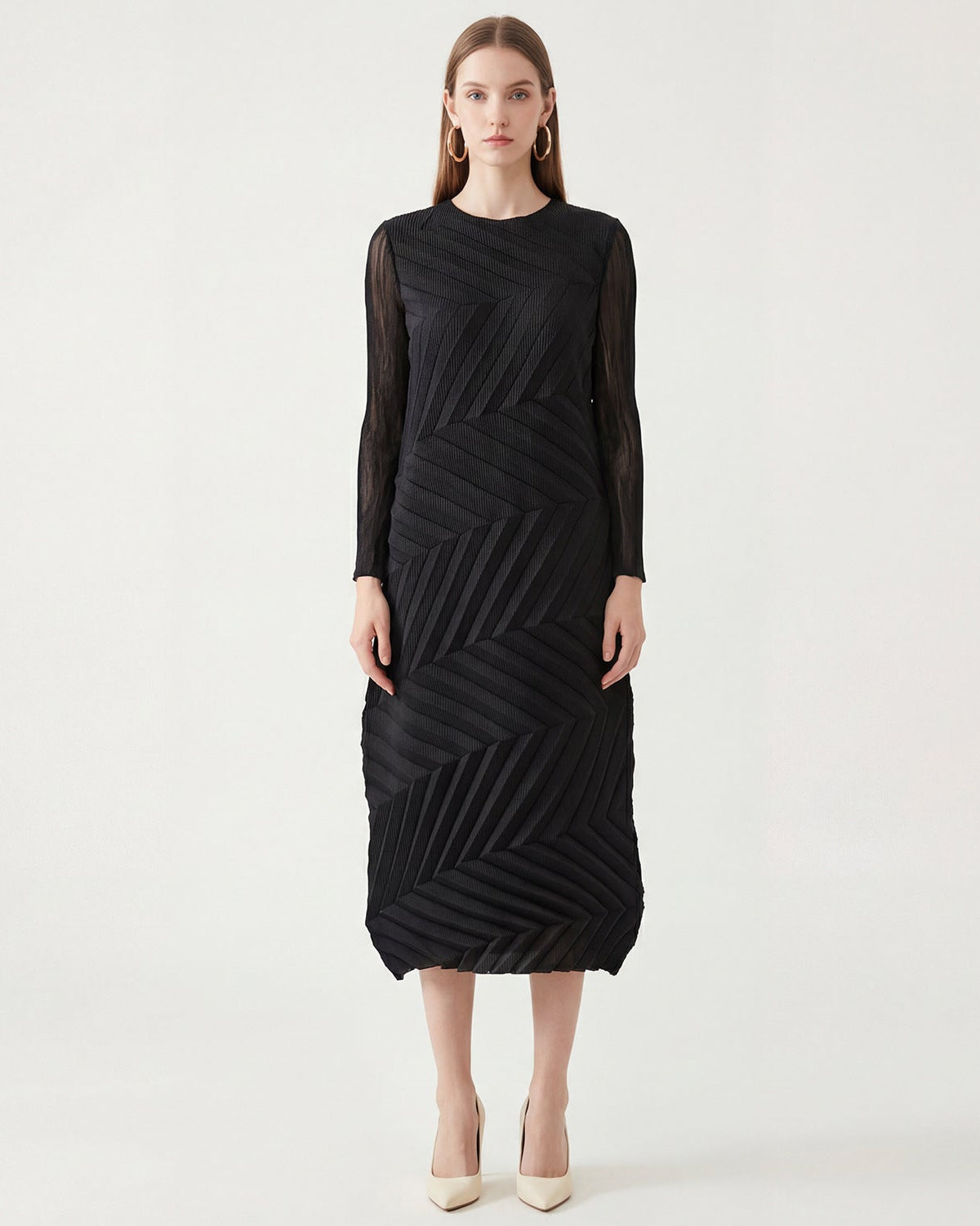 Irregular Pleated Red Long-Sleeve Crew-Neck Dress