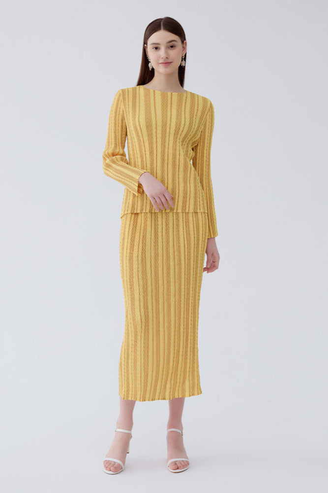 PLEATS PLEASE ISSEY MIYAKE Style Pleated Striped Top and Slim Skirt Set