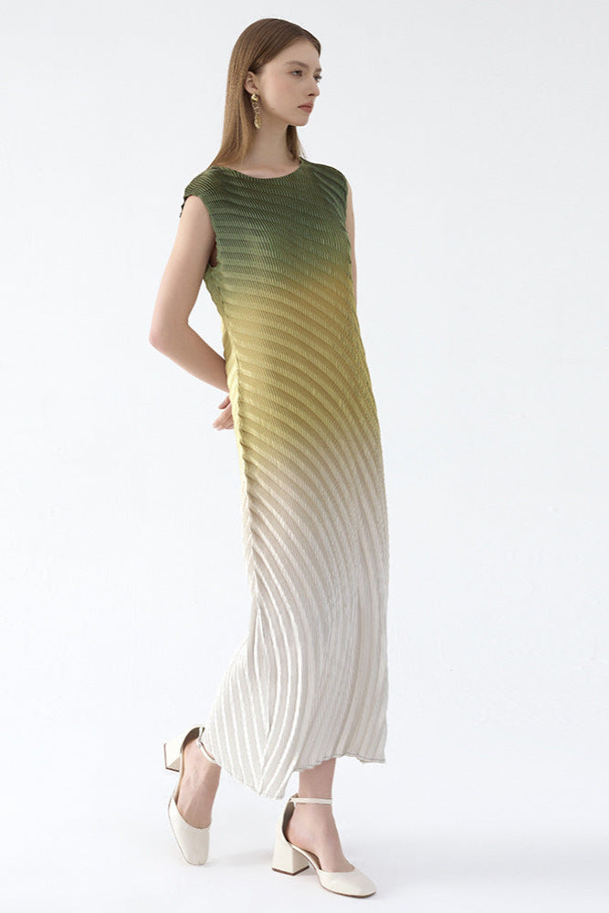 PLEATS PLEASE ISSEY MIYAKE Style Fish Scale Gradient Pleated Sleeveless Dress