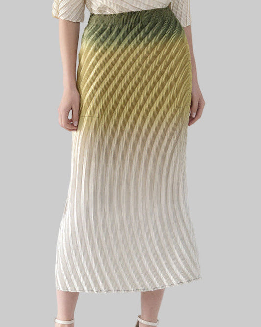 PLEATS PLEASE ISSEY MIYAKE Style Fish Scale Gradient Pleated A-Line Skirt
